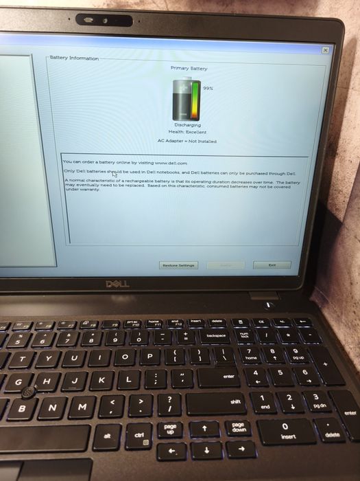 .Dell 5500 15.6 FHD IPS I5 8265 16 ram 256 SSD Excellent Bat ноутбуки