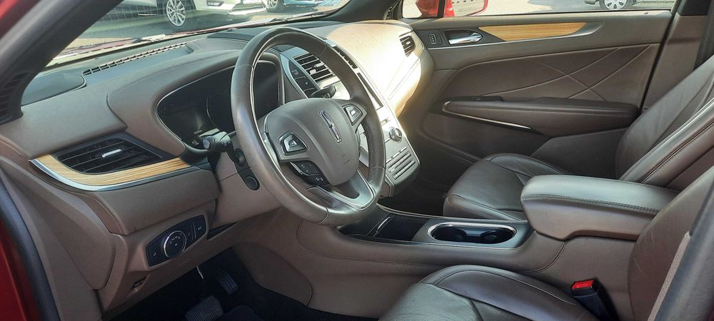 Продам пригнаний з США автомобіль преміум класу LINCOLN MкC AWD