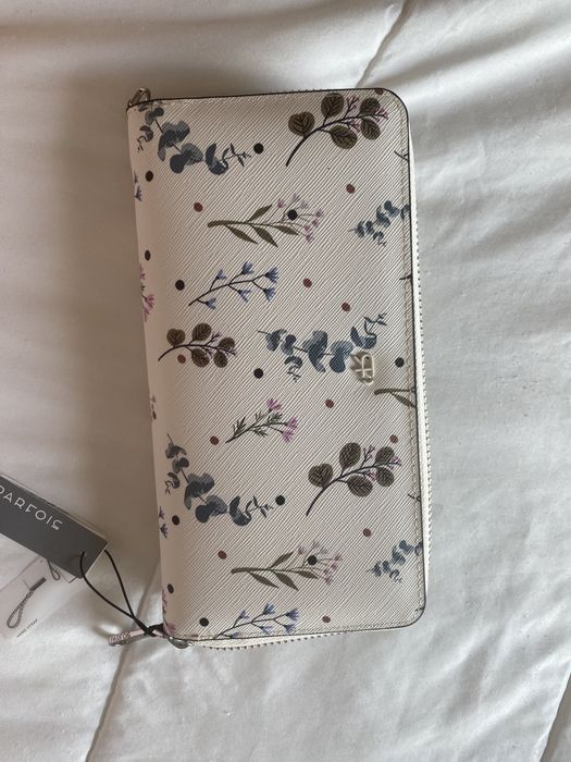 Carteira Parfois nova