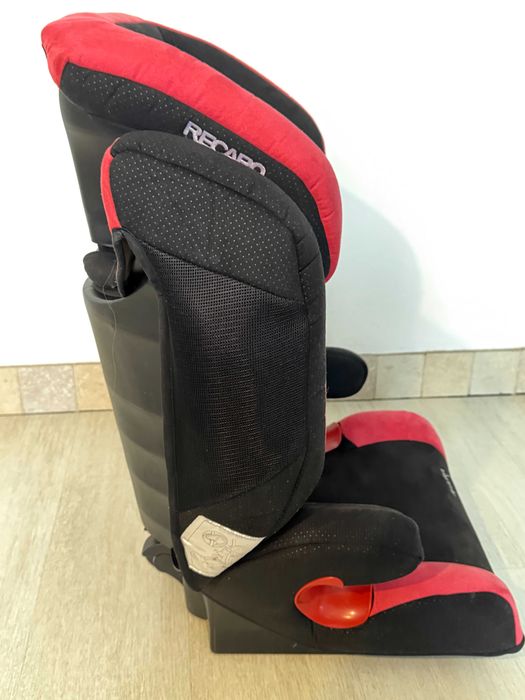 Fotelik samochodowy Recaro Monza Nova 15-36 kg