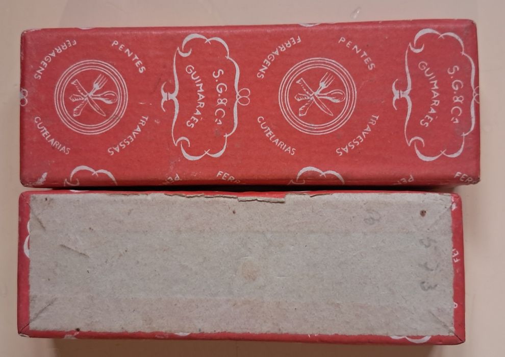 Caixa em Cartao para Talheres da Fábrica de Guimarães SG & Ca.