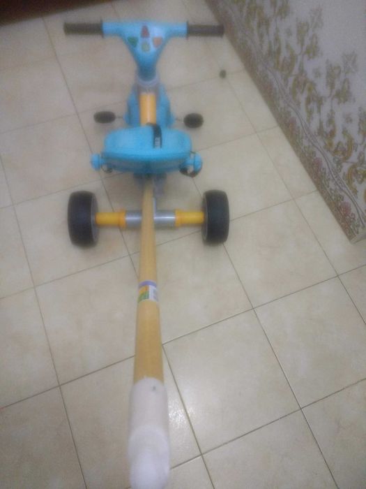 Triciclo Feber, muito bem estimado (ler anuncio)