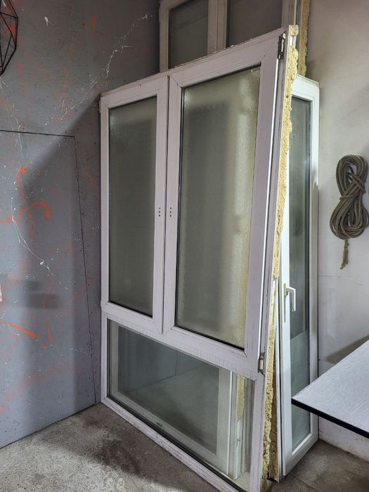 Балконные двери и окна