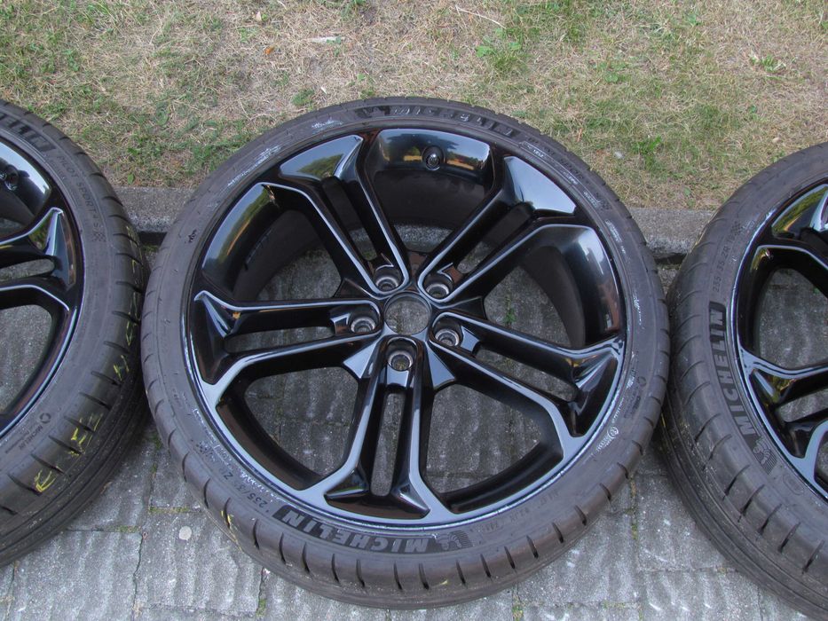 Felgi 19 cali Ford Focus Mk3 ST opony Michelin Pilot Sport 4