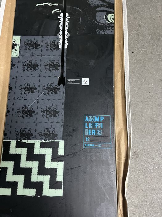 Prancha Snowboard Burton Amplifier 157