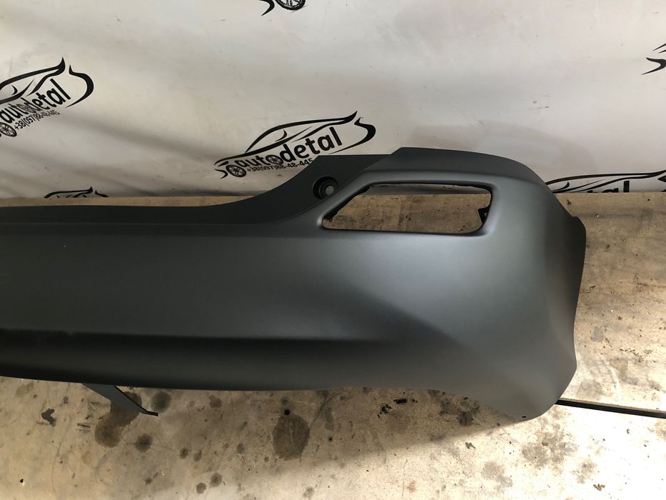 Бампер задній Toyota RAV4 2012-15 бампер задний