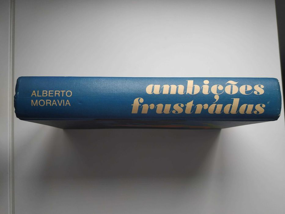 "Ambições Frustradas", de Alberto Moravia