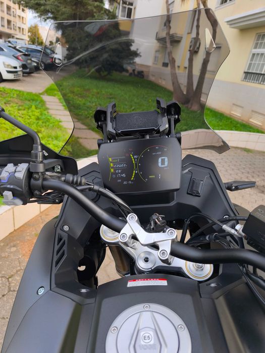 VOGE 525 DSX 2025 Como nova