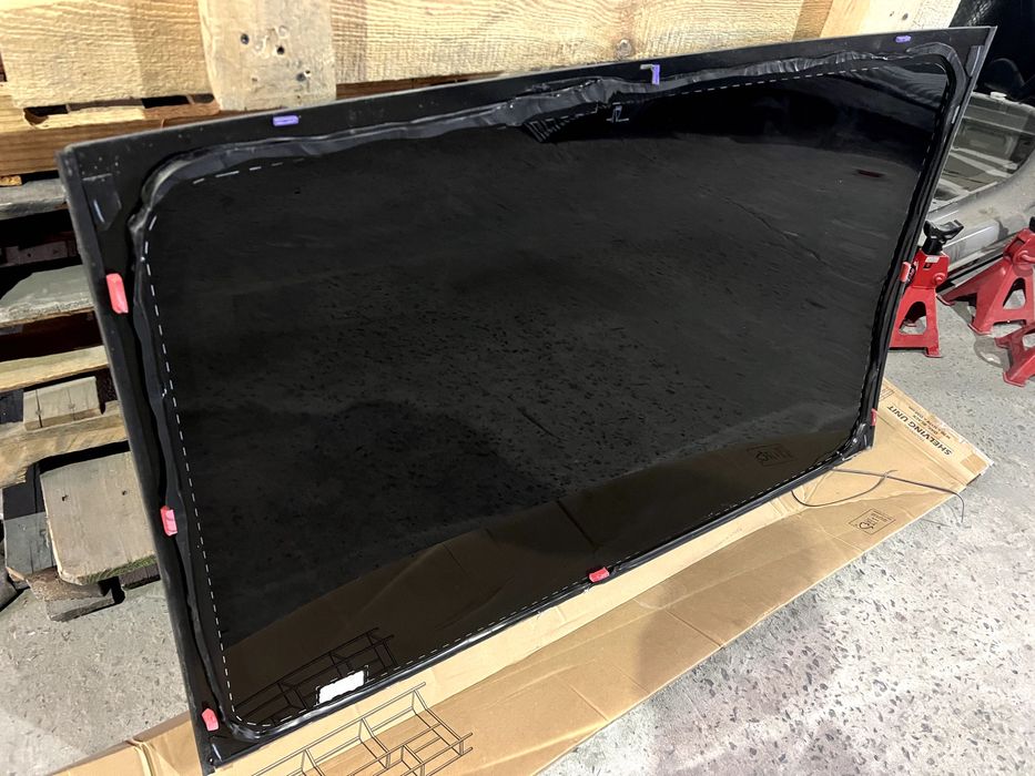 Скло панорама центральне Тесла модель 3 Tesla Model 3 М3