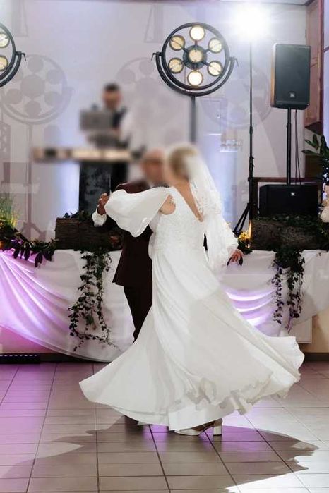 Suknia Ślubna LILA 09