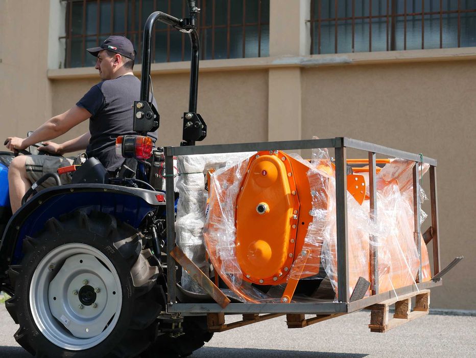 Garfo Porta Paletes 300kg p/Trator Compacto (Novo)-D-300 *IVA INCLUSA*