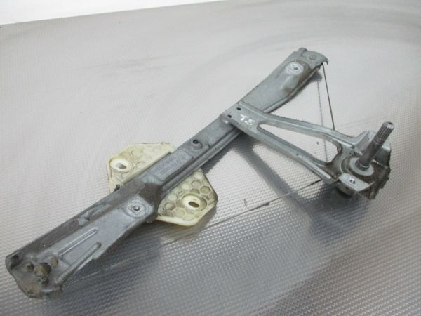 Elevador vidros trás esquerdo RENAULT Clio II (BB0/1/2_, CB0/1/2_)