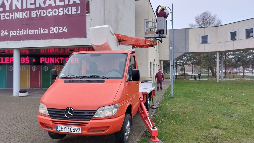 Uslugi podnośnikiem koszowym od 18m do 43m