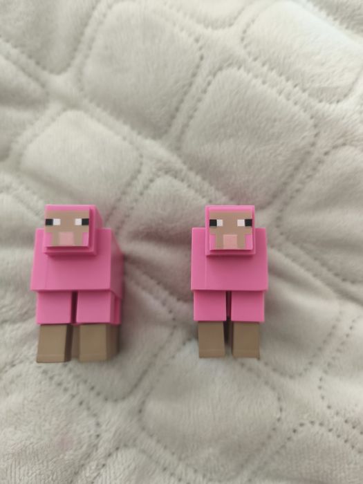 Фігурка за майнкрафт скелету з пекла, овечки рожевої та восьменіга