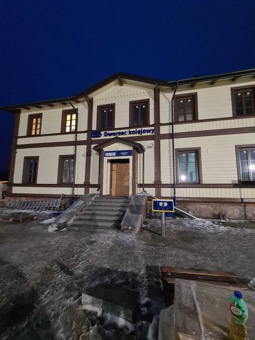 Renowacja Piaskowanie Sodowanie Malowanie elewacji drewno cegła itd