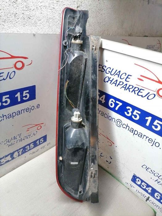 FAROLIM TRASEIRO DIREITO FORD FOCUS II SEDAN 2006 -