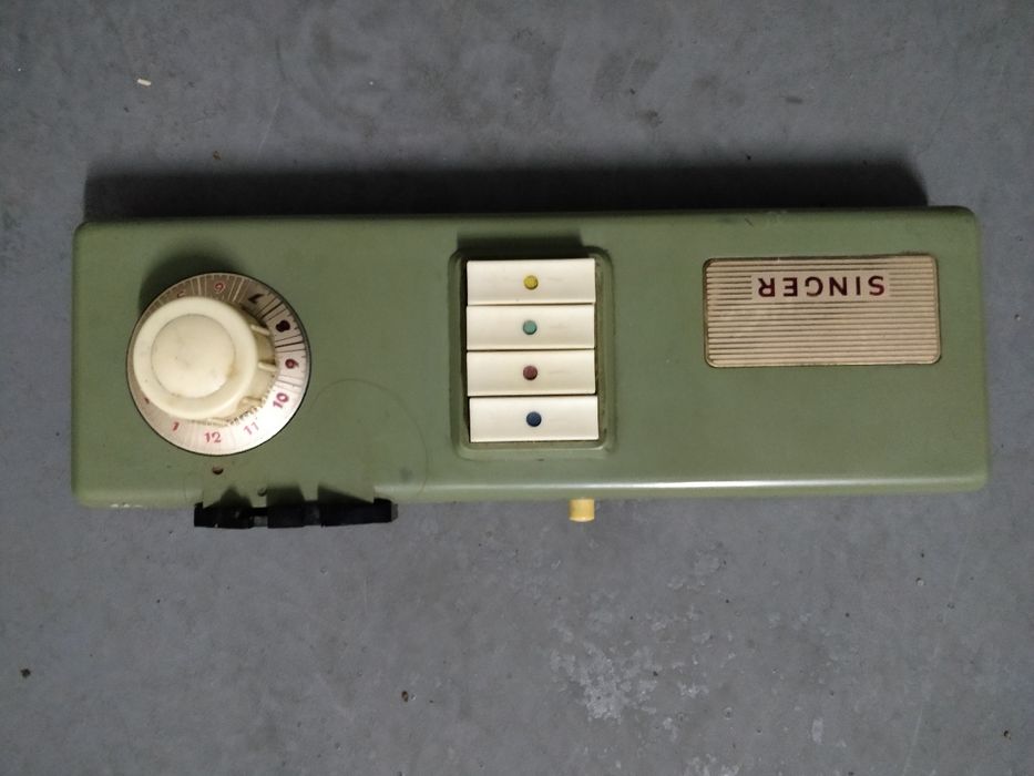 Máquina para tricotar SINGER