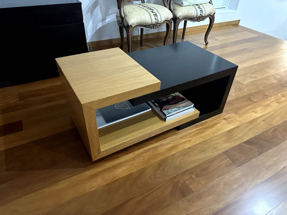 Mesa de Centro em Madeira