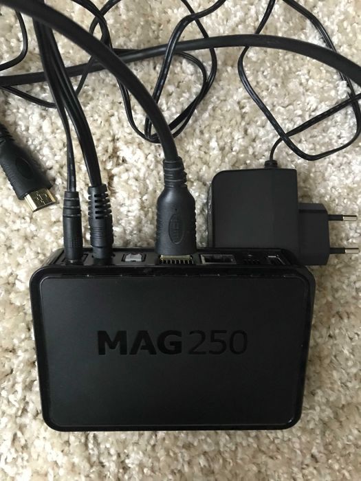 Приставка ТВ MAG 250 IPTV з пультом