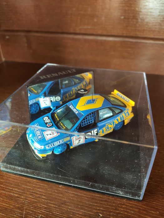 Carro Colecção RENAULT Laguna BTCC #2 - Alain Menu 1995 - 1/43