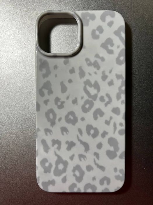 Трендовий чохол на IPHONE 14