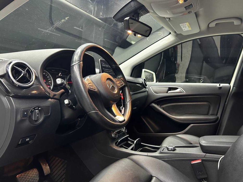 Mercedes-Benz B 250e 2016