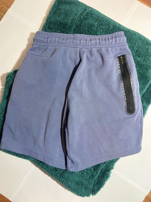 Шорти nike tech fleece