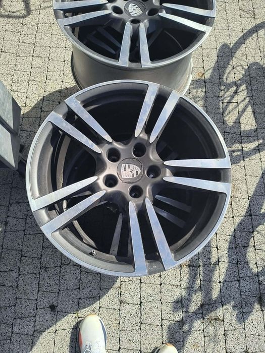Spredam felgi od Porsche Cayenne