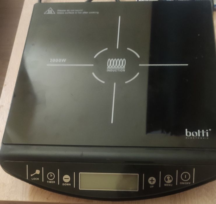 Przenośna kuchenka indukcyjna Botti Caterina BT-S20.