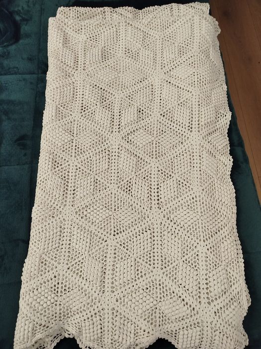 Conjunto colcha e almofadas feito à mão