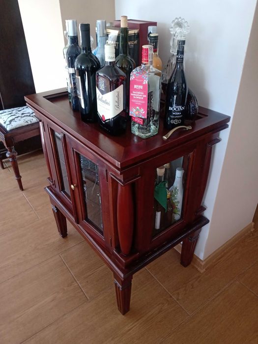 Sprzedam meble antyki