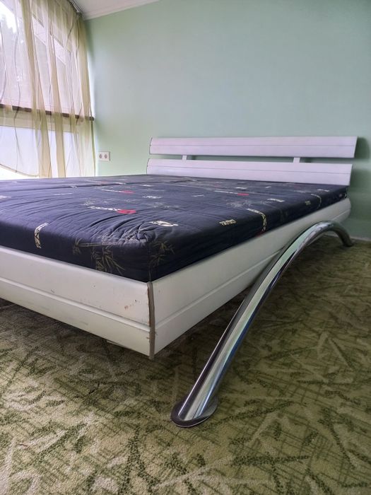 Продам ліжко двоспальне