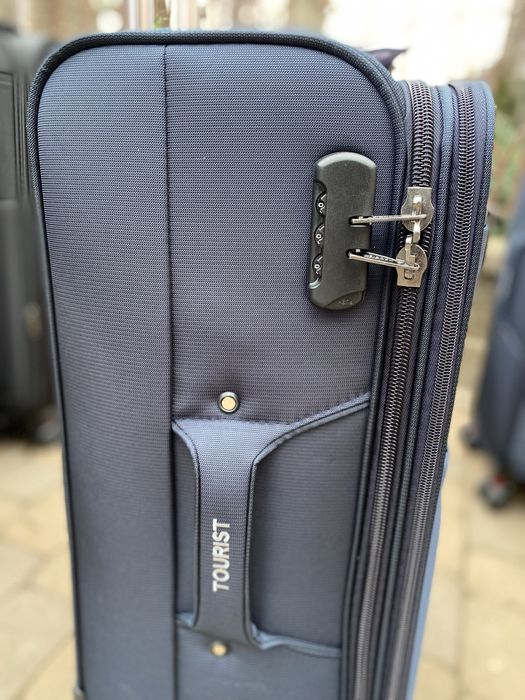 Чемодан М розмір Tourist Валіза на 4-х колесах ,сумка на колесах