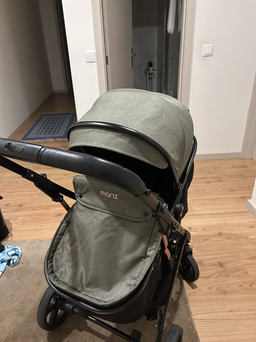 Carrinho de Bebé Completo – Muito Prático