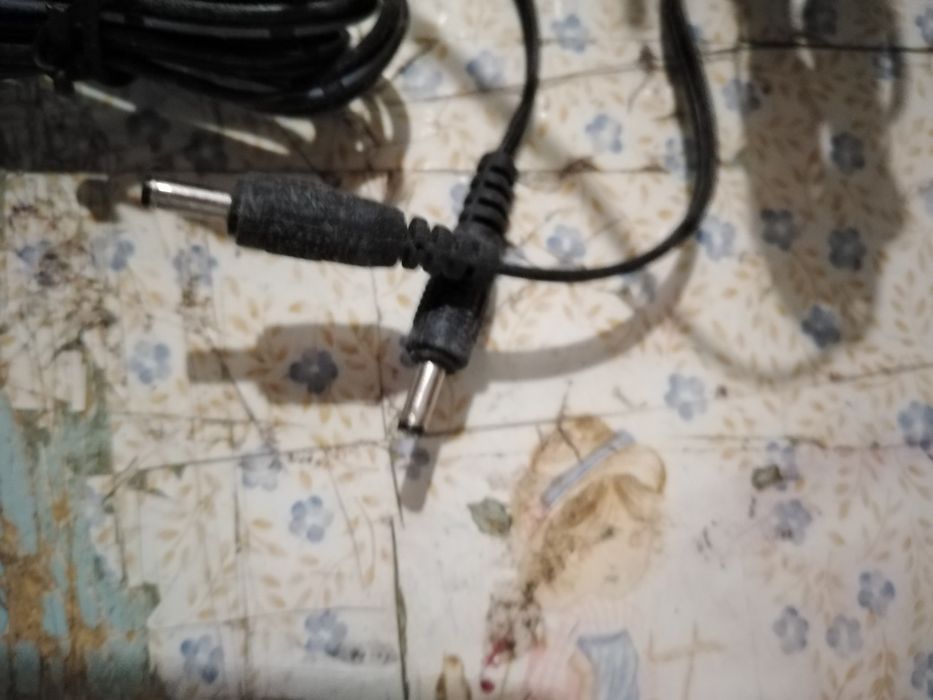 Vendo duas 2 fichas bom estado