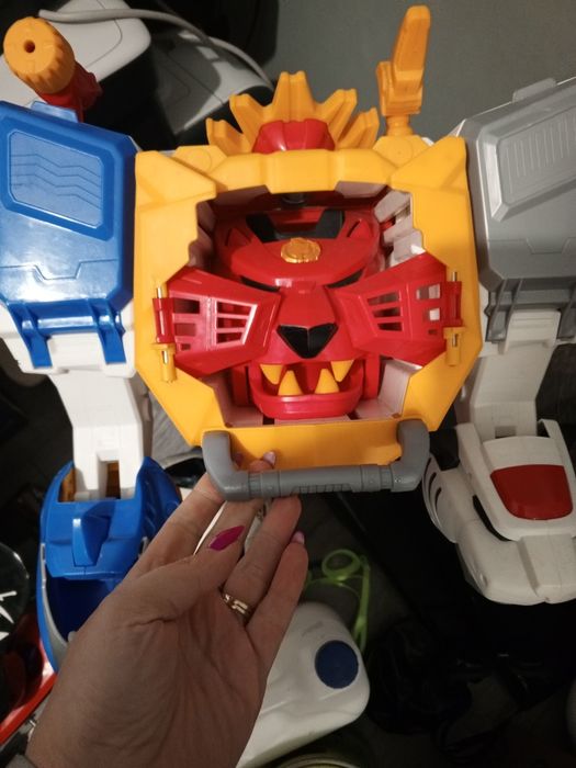 Sprzedam robota Transformers