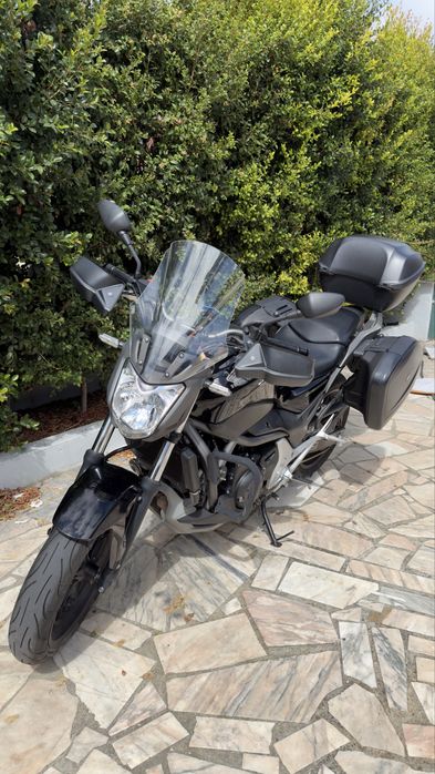 Honda NC700 S com poucos km