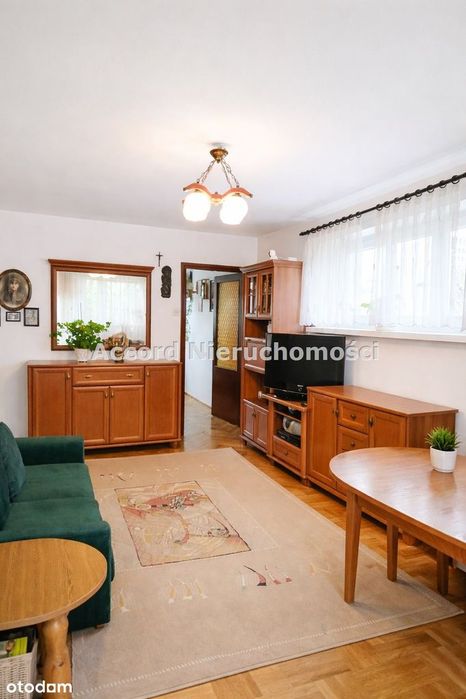 Krzyki - 3 pok, Powstańców Śl. meble, balkon