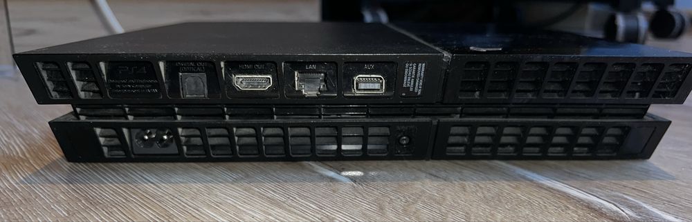 PlayStation 4 Ps4 fat 500gb + gry