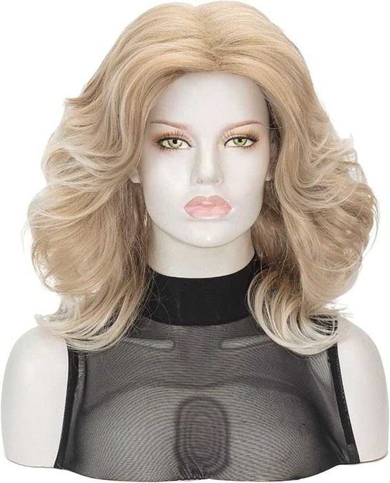 Peruka naturalny blond rozświetlone końce sztuczne włosy do ramion