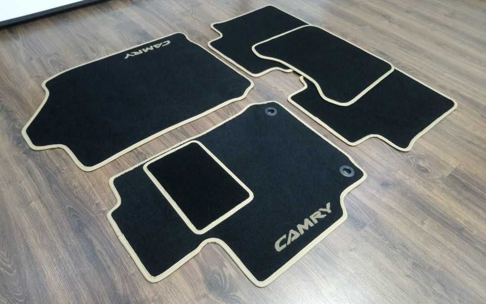 Автоковрики для Toyota Camry. Автокилимки в салон для Тойота Камри