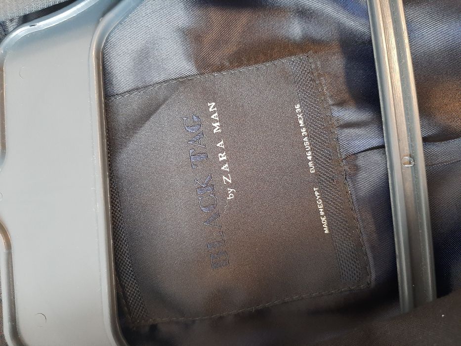 Чоловічий класичний костюм zara