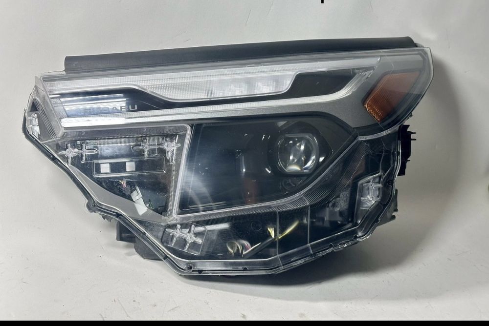 Фара subaru forester SL