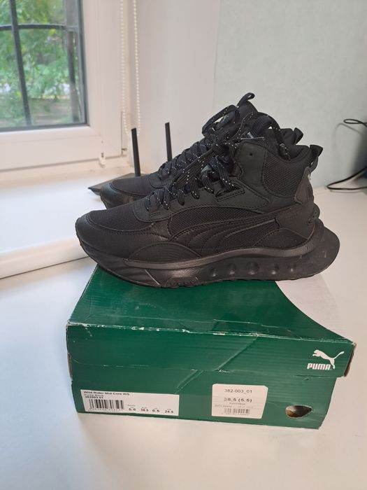 Жіночі кросівки Puma