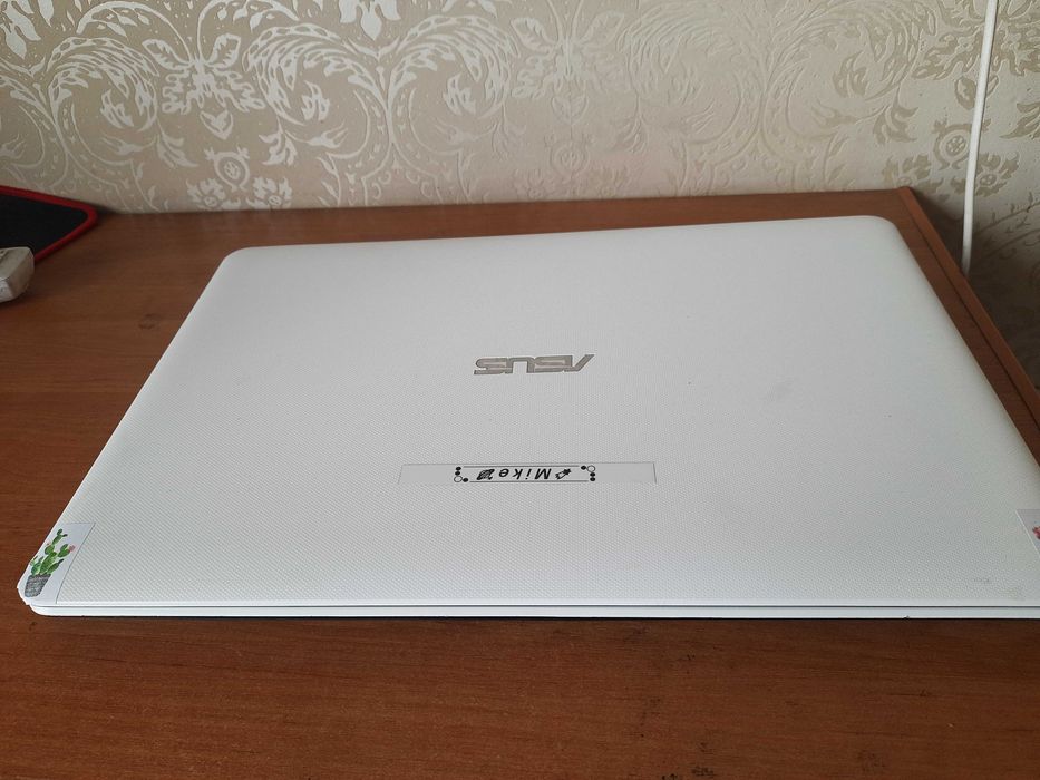 тонкий большой 17" ноутбук, ssd
