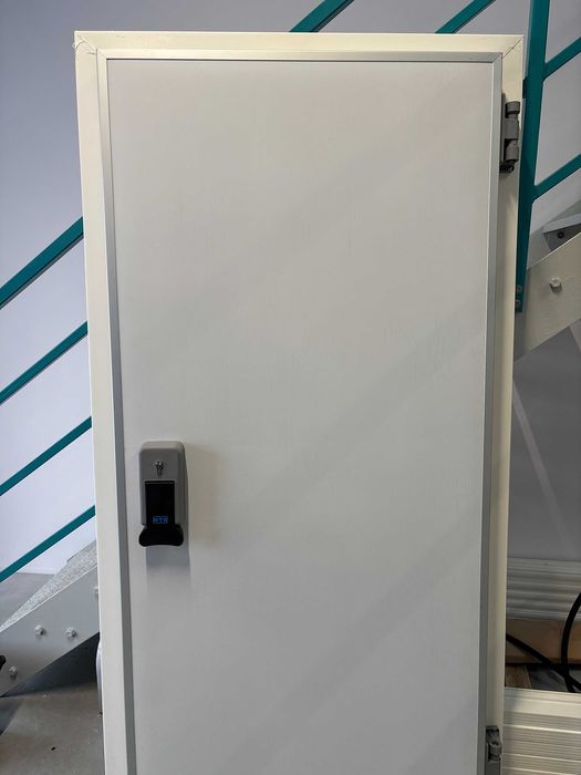 Drzwi Chłodnicze 80x200 Solidne ,Gotowe do montażu