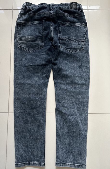 Spodnie jeansowe RESERVED rozmiar 152 szare regulacje w pasie
