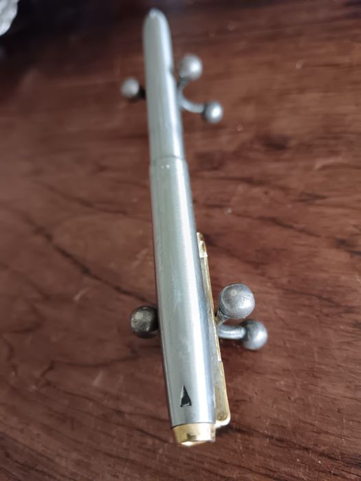 Caneta- esferográfica Parker de 4 cores