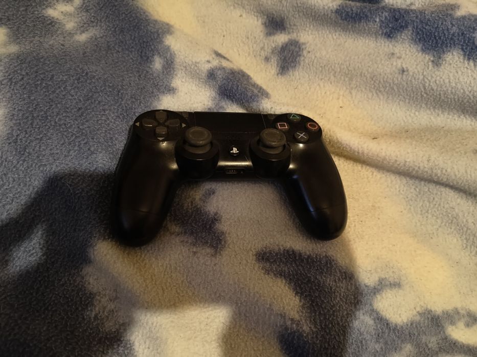 Comando PS4 original a funcionar perfeitamente