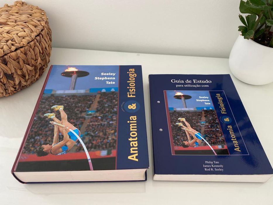 Livro Biologia Celular e Molecular e Anatomia Fisiologia de Seeley